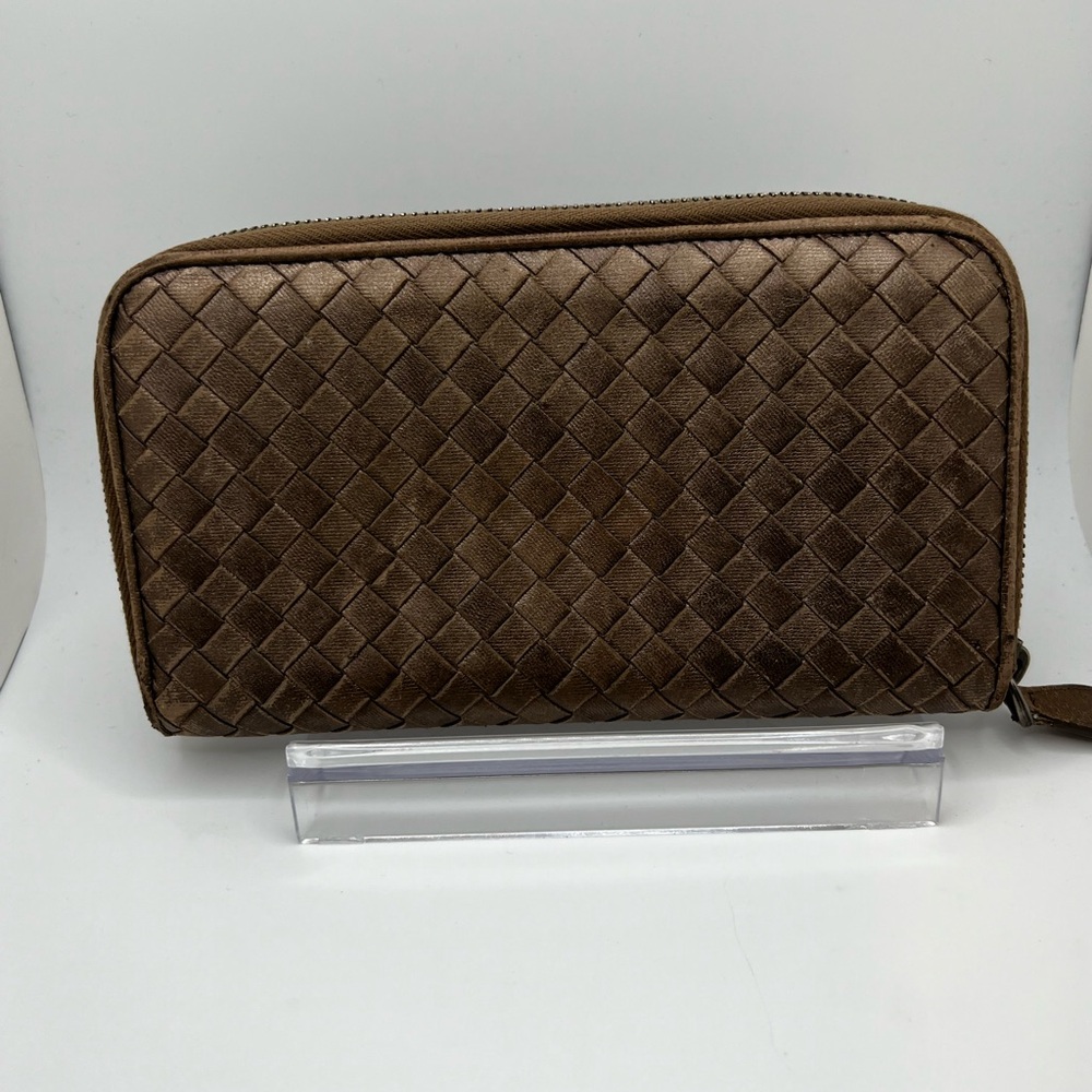 GUC Bottega Veneta Brushed Gold Intrecciato Zip Wallet - Picture 2 of 9